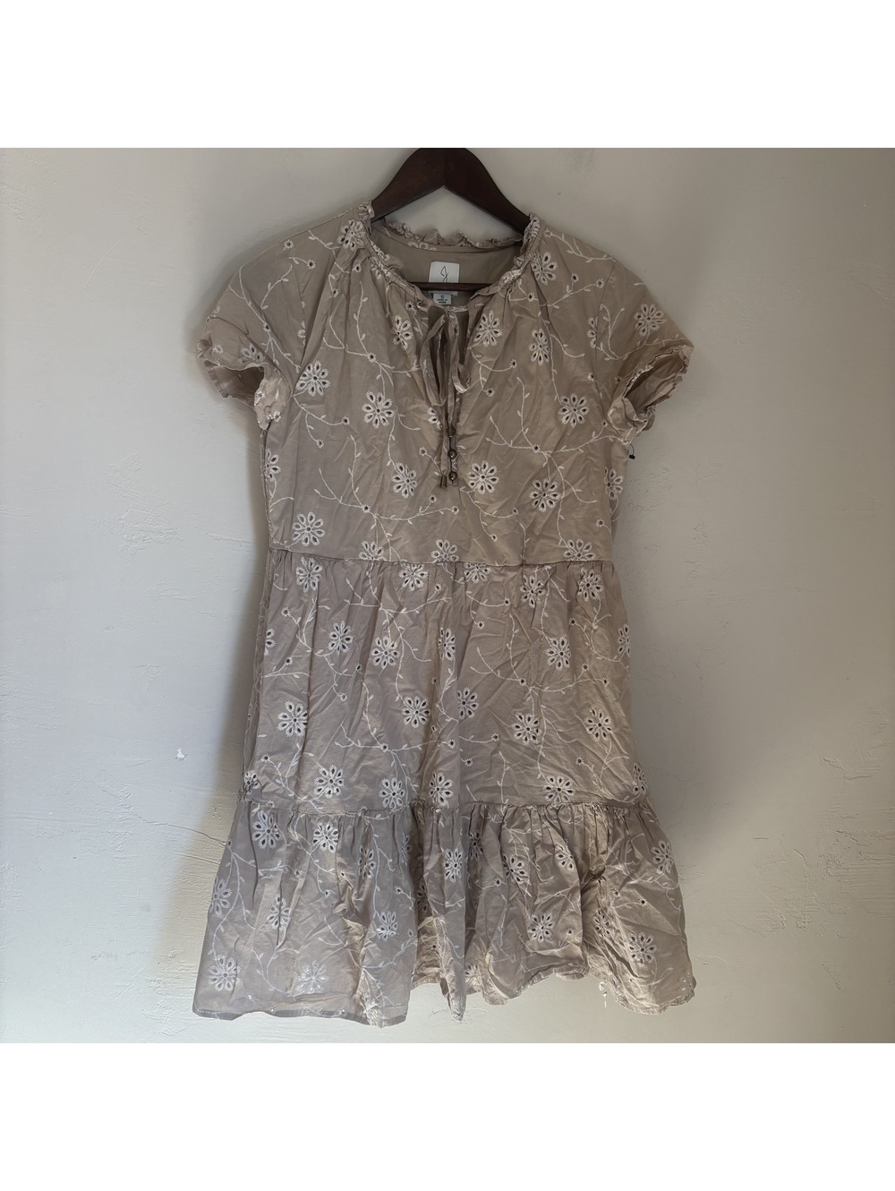 Joie Beige Floral Embroidered Eyelet Mini Dress Short Sleeve Tiered Size S Small